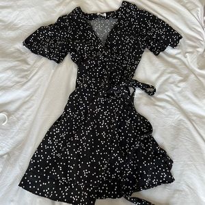 Casual and classy wrap dress